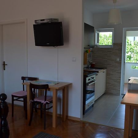 Apartments Mili Baška Zewnętrze zdjęcie
